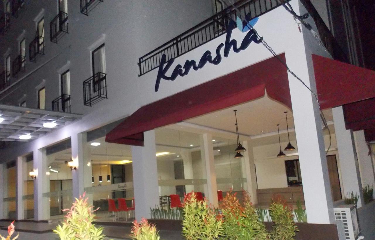 Kanasha Hotel Medan Extérieur photo